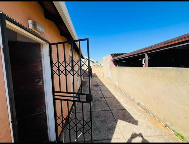 3 BEDROOM HOUSE FOR SALE IN WINDMILL PARK